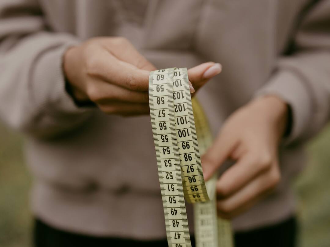 Techies From Top Companies Paying Hefty Amount to Increase Height; Here's How Techies Height: ‘పొడవు’ కోసం పాట్లు, అందుకు లక్షలు వెచ్చిస్తున్న టెక్కీలు - ఈ కష్టాలు పగోడికి కూడా రాకూడదు!