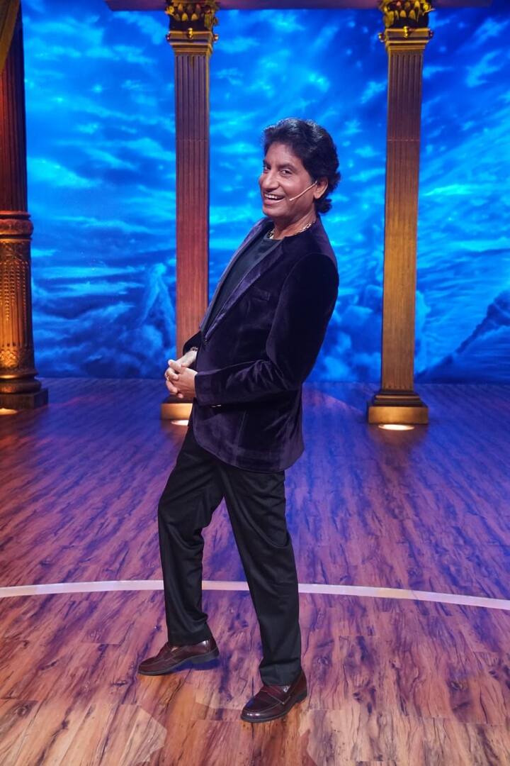 1989 मध्ये रिलीज झालेल्या मैने प्यार किया या चित्रपटात त्यांनी काम केलं. 