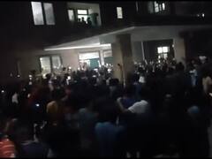 जालंधर की लवली प्रोफेशनल यूनिवर्सिटी में केरल के छात्र ने की आत्महत्या, छात्रों का जोरदार प्रदर्शन