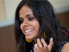 Meena Kandasamy: இந்திய எழுத்தாளர் மீனா கந்தசாமிக்கு ஜெர்மனியின் “Penn