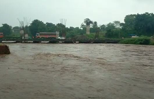 Gondia Rain : गोंदिया जिल्ह्यात मुसळधार पाऊस, धरणातून पाण्याचा विसर्ग, शहरातील नागरिकांच्या घरात शिरलं पाणी 