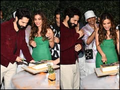 Sophie Choudry ने Varun Dhawan और दीया मिर्जा संग सेलिब्रेट की 'गोरी है कलाइयां' की सक्सेस , साथ में पार्टी करते दिखे ये सेलेब