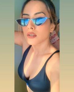 Offooo! एक बार फिर टीवी एक्ट्रेस Nia Sharma ने दिखाया ग्लैमरस अवतार, फैंस ने पूछा- बाकी कपड़े कहां हैं?