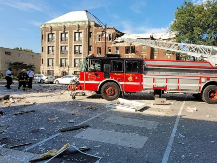 Chicago Blast: शिकागो के अपार्टमेंट में जोरदार धमाका, चारों तरफ मची अफरा-तफरी, 8 लोग घायल Chicago Blast Big explosion in Chicago apartment chaos all around 8 people injured Chicago Blast: शिकागो के अपार्टमेंट में जोरदार धमाका, चारों तरफ मची अफरा-तफरी, 8 लोग घायल