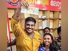 onam bumper lottery kerala auto rickshaw driver wins rs 25 crore in lottery Onam Bumper Lottery: ਇਹ 'ਚਮਤਕਾਰ' ਨਹੀਂ ਸਗੋਂ ਹਕੀਕਤ ਹੈ: ਆਟੋ ਰਿਕਸ਼ਾ ਚਾਲਕ ਇੱਕ ਰਾਤ 'ਚ ਬਣ ਗਿਆ 25 ਕਰੋੜ ਦਾ ਮਾਲਕ, ਹੁਣ ਮਲੇਸ਼ੀਆ ਜਾਣ ਦੀ ਤਿਆਰੀ 'ਚ