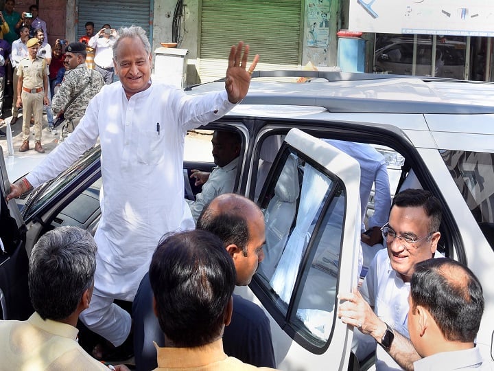 Ashok Gehlot Congress Party President Polls Nomination Delhi sonia gandhi rahul gandhi Udaipur Rajasthan CM Congress President Polls: Ashok Gehlot Meets Sonia Gandhi, Says Will File Nomination If Party Workers Ask