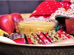 Karwa Chauth 2022: कुंवारी लड़कियां कैसे रखें करवा चौथ का व्रत, जानें नियम और विधि