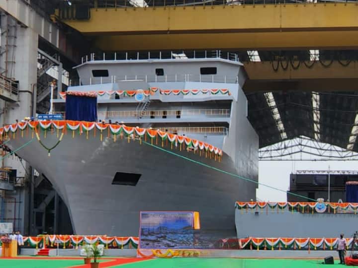 Indian Navy Launched Indigenous Diving Support Vessels will serve as INS Nipun & INS Nistar ANN INS Nistar Launch: नए अवतार में नजर आएगा INS निस्तार, कभी पाकिस्तान की पनडुब्बी गाज़ी पर किया था डाइविंग ऑपरेशन