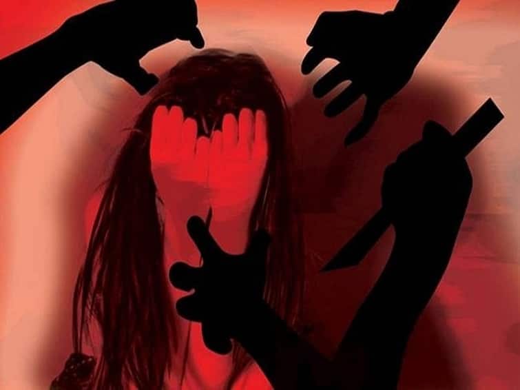 15 years old girl gang raped and sent back naked in Uttar pradesh Crime: கூட்டுப் பாலியல் வன்கொடுமை... சிறுமியை நிர்வாணமாக வீட்டுக்கு அனுப்பிய நபர்கள்.! உபி கொடூரம்!
