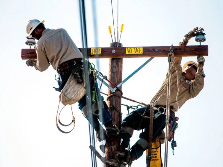 Chennai Power Cut there will be a power outage in Chennai tomorrow Full details inside Chennai Power cut : சென்னையில் நாளை எங்கெல்லாம் மின்தடை தெரியுமா..? முழு விவரம் உள்ளே..!