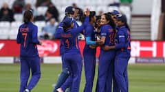 হরমনপ্রীতের শতরান, রেণুকার চার উইকেটে ভর করে সিরিজ জিতল ভারত