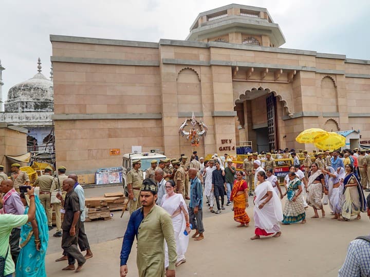 Gyanvapi Mosque Case: Hearing To Resume Today After Varanasi Court’s Verdict To Continue With Hindu Side’s Plea