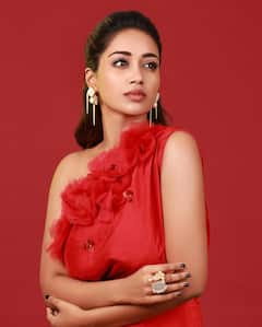 Nivetha Pethuraj photos:నివేదా ఎంత అందంగా ఉందో!