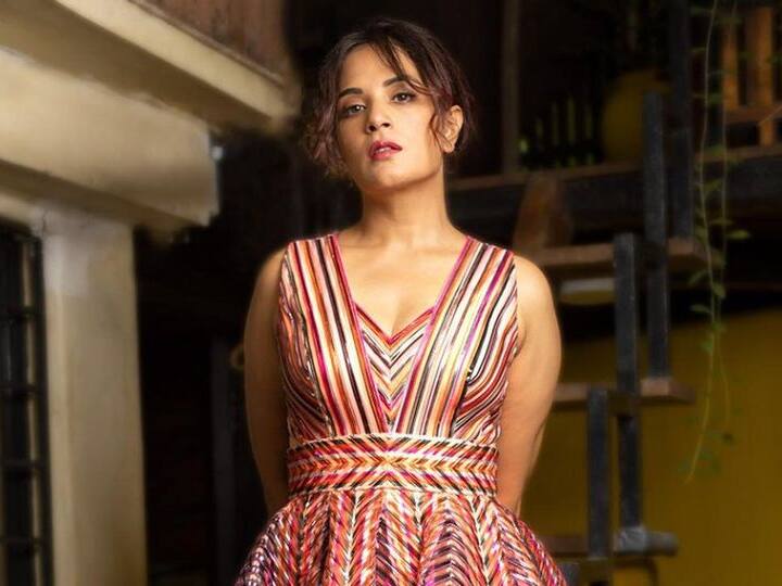 रिचाच्या वर्कफ्रंटबद्दल बोलायचे झाले तर, ती तिच्या आगामी 'फुक्रे 3' या चित्रपटाबाबत बऱ्याच दिवसांपासून चर्चेत आहे. याशिवाय तो अभी तो पार्टी शुरू हुई है या चित्रपटातही दिसणार आहे. बॉलीवूडशिवाय रिचा अनेक वेब सीरिजचा भागही आहे.(फोटो : therichachadha/इंस्टाग्राम)