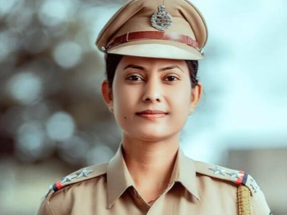 महाराष्ट्र पुलिस: खाकी में 'सौंदर्य';  सौंदर्य प्रतियोगिता जीतने वाली यह पुलिस महिला अधिकारी, देखें फोटो
