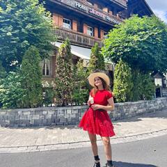 Arti Singh Photos : आरती सिंहने केलं स्टायलिश साडीत फोटोशूट, दिल्या सिझलिंग पोज!