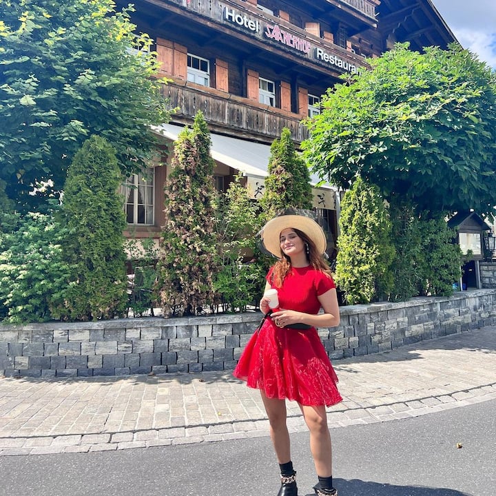 बॉलिवूड अभिनेता गोविंदाची भाची आणि टीव्ही अभिनेत्री आरती सिंह 'बिग बॉस 13'चा भाग झाल्यापासून सतत चर्चेत असते. (फोटो सौजन्य : artisingh5/इंस्टाग्राम)