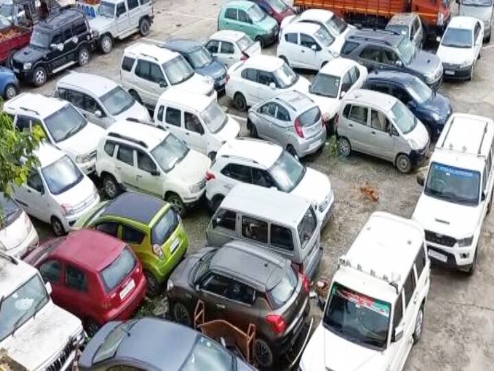 Bihar News: Buy Car in 20 Thousand and Bus in only 2.5 lakhs Rupees in Gopalganj Auction ann Bihar News: गाड़ी खरीदने की सोच रहे हैं तो पढ़ें ये खबर, 20 हजार में कार तो 2.5 लाख में ले जाएं ट्रक