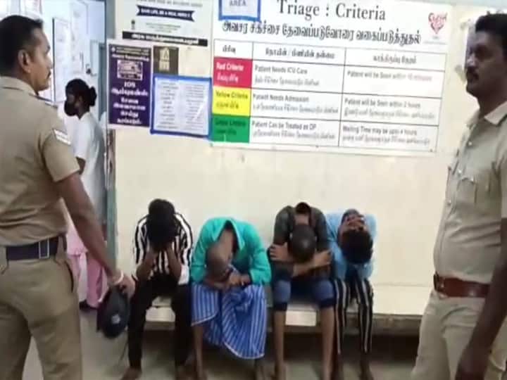 Palani: 4 persons, including a college student, arrested under POCSO Act for sexual harassment of female students TNN பழனியில் மாணவிகளுக்கு பாலியல் தொல்லை; கல்லூரி மாணவர் உட்பட 4 பேர் போக்சோவில் கைது