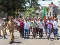 PFI Protests in Kerala: केरल में बंद के दौरान कई जगह तोड़फोड़, गाड़ियों को बनाया गया निशाना, देखें तस्वीरें