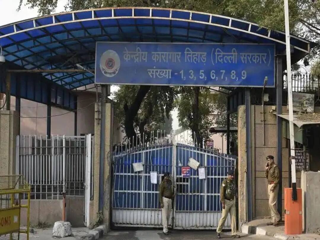 Cow Smuggling Case CID got permission to interrogate Enamul Haque in Tihar Jail Cow Smuggling Case: তিহাড় জেলে গিয়ে এনামুল হককে জেরার অনুমতি পেল সিআইডি