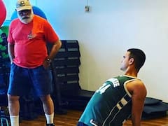 In pics : अर्जून तेंडुलकर चंदीगडमध्ये, युवराजच्या वडिलांजवळ घेतोय कोचिंग