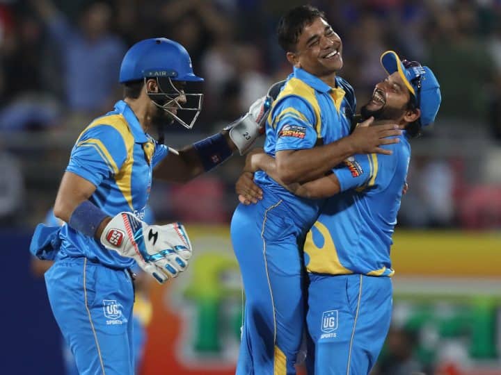 India Legends won by 40 runs England Legends Dehradun Sachin Tendulkar INDL vs ENGL: इंडिया लीजेंड्स ने इंग्लैंड लीजेंड्स को 40 रनों से हराया, राजेश पवार ने झटके 3 विकेट