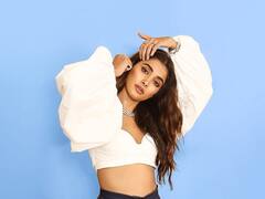 Pooja Hegde Photos: पूजा हेगडेचा ग्लॅमरस अंदाज; नव्या फोटोत दिसतेय खास!