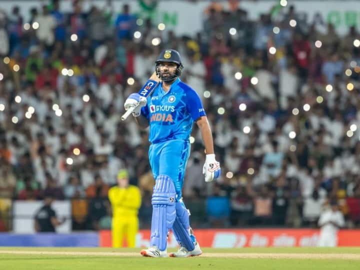 Rohit Sharma looked very happy after defeating Australia in the second T20, know what he said after the victory IND vs AUS: दूसरे टी20 में ऑस्ट्रेलिया को हारकर बेहद खुश दिखे रोहित शर्मा, जानिए जीत के बाद क्या कुछ बोले