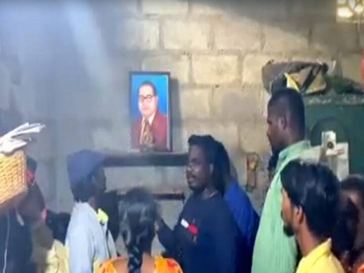 Fined 60000 Rs for touching idol Karnataka Dalit family says will only worship Ambedkar now Karnataka : கடவுள் சிலையை தொட்டதால் பட்டியலின சிறுவனுக்கு அபராதம்.! தொடரும் தீண்டாமை..! தீர்வு எப்போது?