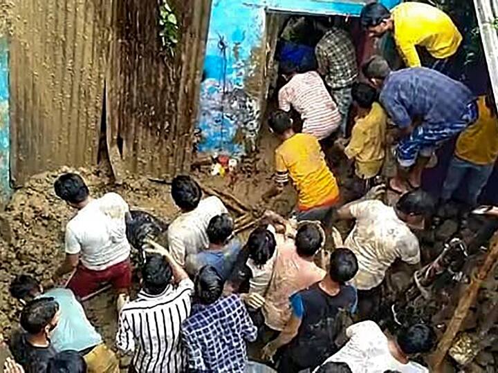 Uttar Pradesh News 16 people died in wall collapse incidents during Heavy Rain UP News: यूपी में बारिश का कहर, दीवार गिरने की घटनाओं में 16 लोगों की मौत, इस जिले में हुईं सबसे अधिक मौतें