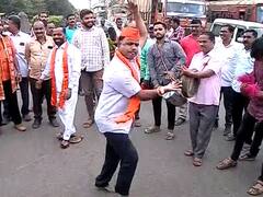 Dasara Melava : शिवाजी पार्कवर ठाकरेंचाच दसरा मेळावा, राज्यभरात जल्लोष, बंडखोर आमदारांच्या मतदारसंघात वाटले पेढे 