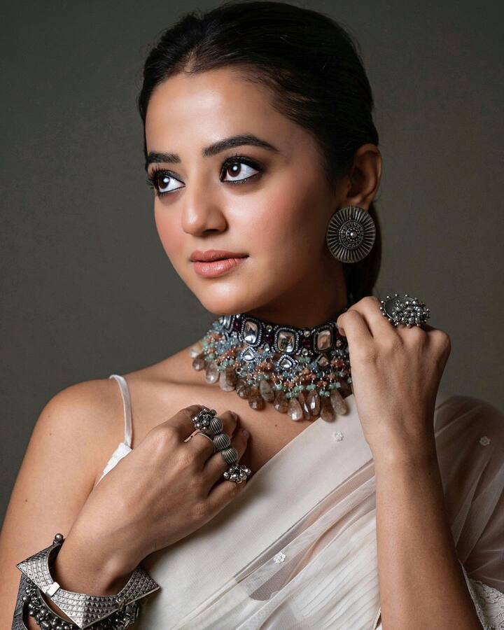 हेली शाह लंबे समय से टीवी से जुड़ी हैं. उन्होंने ‘स्वरागिनी’, ‘देवांशी’, ‘इश्क में मरजावां 2’ जैसे डेली सोप में काम किया है.