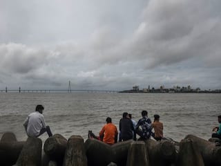 Mumbai Weather Update: मुंबई में आज दिन भर होगी हल्की बारिश, जानिए- IMD ने मानसून वापसी को लेकर क्या की है भविष्यवाणी