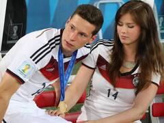 FIFA World Cup 2022: जर्मन फुटबॉलर्स के सामने बड़ी परेशानी, कतर में अपनी पार्टनर को भी साथ ले जाने में आ रही मुश्किलें