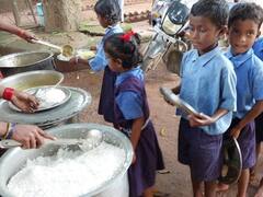 बस्तरः बच्चों और महिलाओं को नहीं मिल रहा मेनू चार्ट के हिसाब से भोजन, बस्तर में एनीमिया का प्रकोप बढ़ा