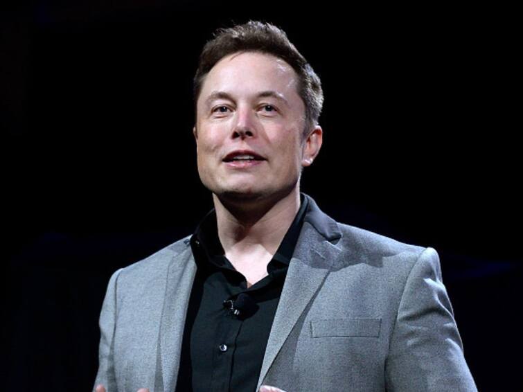 Elon Musk Sells Tesla Shares Worth $3.95 Billion Days After Twitter Takeover: Reports Elon Musk Sells Tesla Shares Worth $3.95 Billion Days After Twitter Takeover: Reports