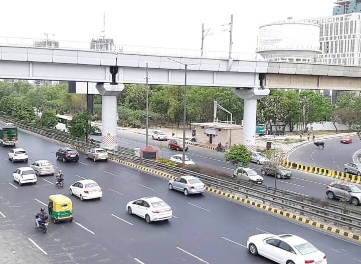 up news Chila elevated road project awaits central fund, Noida authority prepares project report ann Noida News: चीला एलिवेटेड रोड प्रोजेक्ट को केंद्रीय फंड का इंतजार, नोएडा प्राधिकरण ने तैयार की परियोजना रिपोर्ट