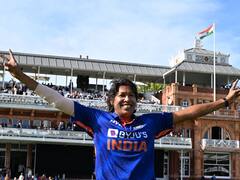 For one last time! జులన్‌ను హత్తుకొని ఏడ్చేసిన హర్మన్‌ - లార్డ్స్‌లో ఆంగ్లేయుల గ్రేట్ రెస్పెక్ట్‌!