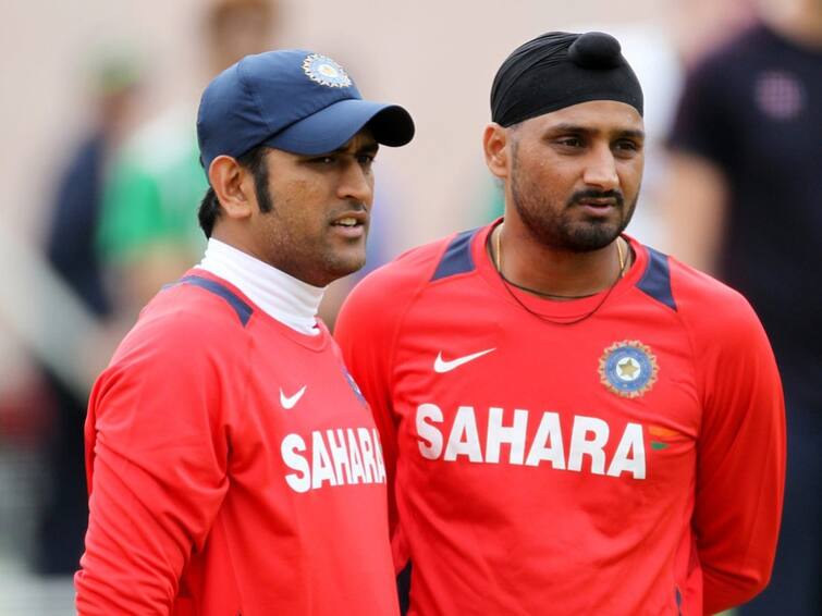 MS Dhoni was open to everyone's suggestion: Harbhajan on 15th anniversary of 2007 T20 WC win Harbhajan About Dhoni: 