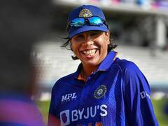 For one last time! జులన్‌ను హత్తుకొని ఏడ్చేసిన హర్మన్‌ - లార్డ్స్‌లో ఆంగ్లేయుల గ్రేట్ రెస్పెక్ట్‌!