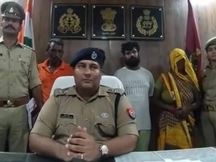 Sambhal News: संभल में पुलिस को मिली बड़ी कामयाबी, 3 दिन पहले चोरी हुए बच्चे को किया बरामद, दंपति समेत 4 गिरफ्तार Sambhal Police get a big success areested 4 accused who stole the child from sambhal ann Sambhal News: संभल में पुलिस को मिली बड़ी कामयाबी, 3 दिन पहले चोरी हुए बच्चे को किया बरामद, दंपति समेत 4 गिरफ्तार