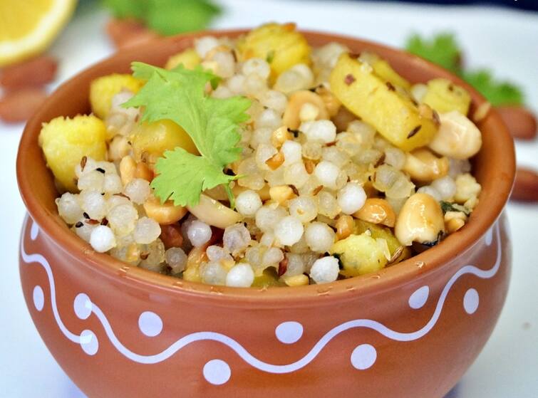 Benefits of sabudana નવરાત્રીના વ્રત દરમિયાન  આ કારણે ઉપવાસમાં ખાવા જોઇએ સાબુદાણા, સેવનના ગજબ છે ફાયદા