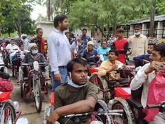 गोंडा में बीजेपी सांसद ने दिव्यांग जनों को बांटे 738 उपकरण, कृत्रिम अंगों का भी किया वितरण