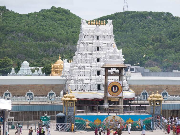 Tirupati Temple property Detail report announced TTD Tirupati Temple property:  அம்மாடியோவ்..! திருப்பதி கோவிலுக்கு எவ்வளவு சொத்து தெரியுமா?  ஆச்சரியப்பட வைக்கும் தகவல்கள்...!