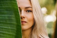 Women Health :મેનોપોઝ દરમિયાન ડલ થઇ જતી સ્કિને આ 5 ટિપ્સ ફોલો કરીને આપો એવરયંગ લૂક