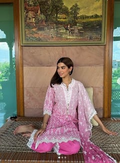 Khushi Kapoor: ਖੁਸ਼ੀ ਕਪੂਰ ਨੇ ਸ਼ੇਅਰ ਕੀਤੀਆਂ ਆਪਣੀਆਂ ਸ਼ਾਨਦਾਰ ਤਸਵੀਰਾਂ, ਪਿਤਾ ਬੋਨੀ ਕਪੂਰ ਨੇ ਵੀ ਕੀਤਾ ਕਮੈਂਟ, ਦੇਖੋ ਤਸਵੀਰਾਂ