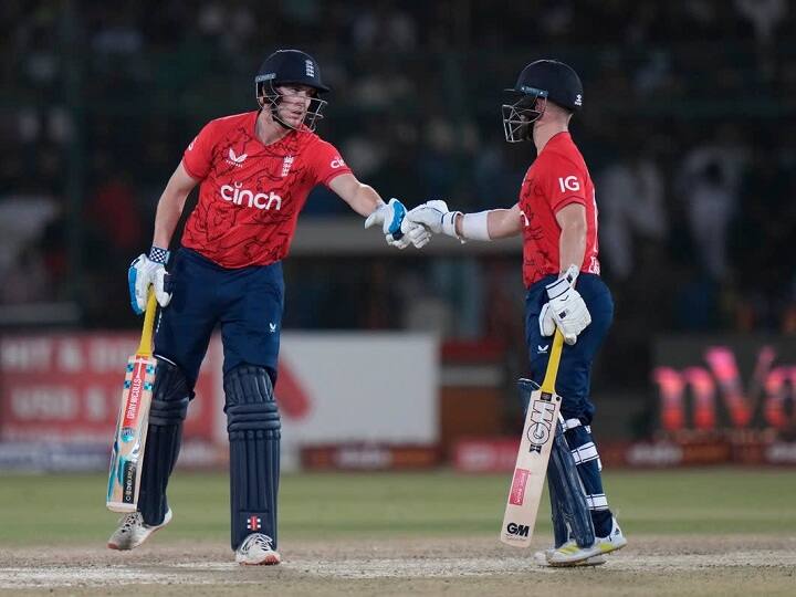 England beat Pakistan in 3rd T20I by 63 runs Harry Brook and Ben Duckett Partnership ENG vs PAK 3rd T20I: हैरी और बेन की धमाकेदार साझेदारी, इंग्लैंड ने पाकिस्तान को दी 63 रन से शिकस्त
