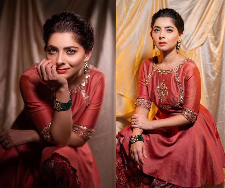 Sonalee Kulkarni Photos : 'अप्सरा' अर्थात अभिनेत्री सोनाली कुलकर्णीने इंस्टाग्रामवर नवे फोटो शेअर केले आहेत.