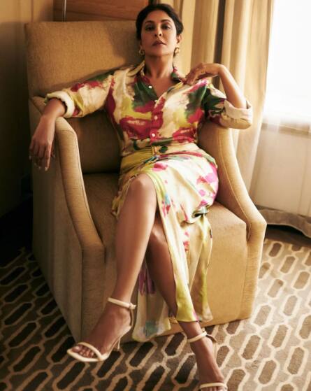 शेफाली शाह ने हाल में एक इंटरव्यू मेंपुराना वक्त याद करते हुए कहा वह और उनका परिवार उनके चाचा-चाची के साथ एक छोटी सी 'खोली' में रहता था. उन्होंने 'आरोहण' टीवी शो से सबसे ज्यादा पॉपुलैरिटी मिली थी.